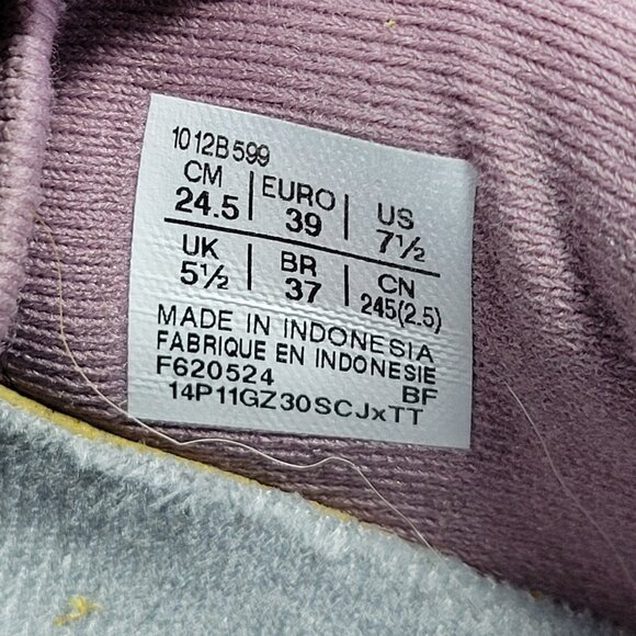 Asics Women's Athletic Shoes in Pink and Cream - Picture 13 of 13